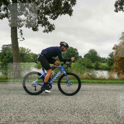 30.08.2026 - Elbe Triathlon Hamburg Michael Burmester http://msf.ph/oto/10047298 30.08.2026 09:28:19 Radfahren 558, 563, 569, 638, 741, 976 meine-sportfotos.de