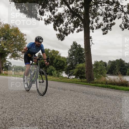 30.08.2026 - Elbe Triathlon Hamburg Michael Burmester http://msf.ph/oto/10047326 30.08.2026 09:35:19 Radfahren 496, 659, 686, 714, 716 meine-sportfotos.de