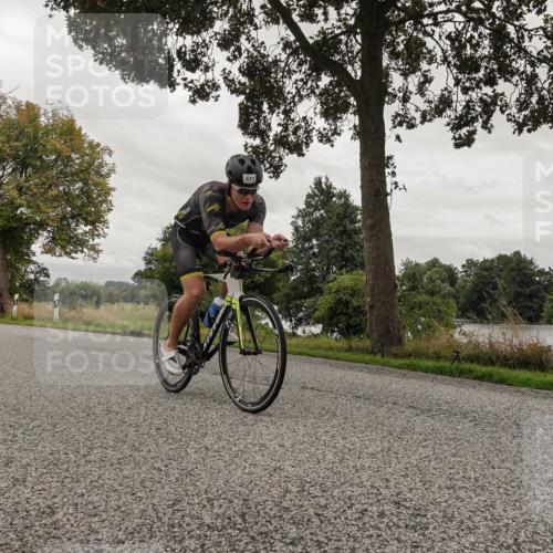 30.08.2026 - Elbe Triathlon Hamburg Michael Burmester http://msf.ph/oto/10047355 30.08.2026 09:35:30 Radfahren 286, 411, 582 meine-sportfotos.de