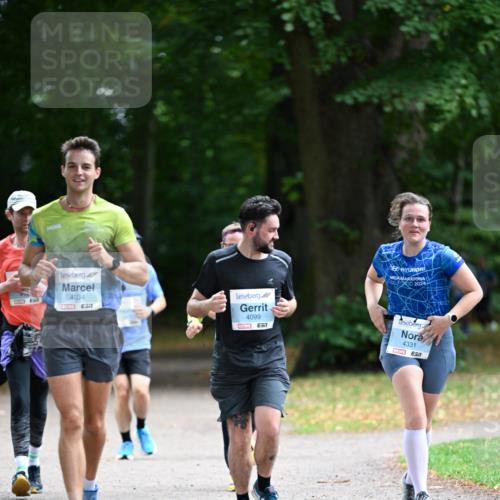 30.08.2026 - Blankeneser Heldenlauf Dr. Thomas Lammeyer http://msf.ph/oto/10047368 30.08.2026 11:26:08 Laufen 4034, 2024, 4099, 57, 4331, 57 meine-sportfotos.de
