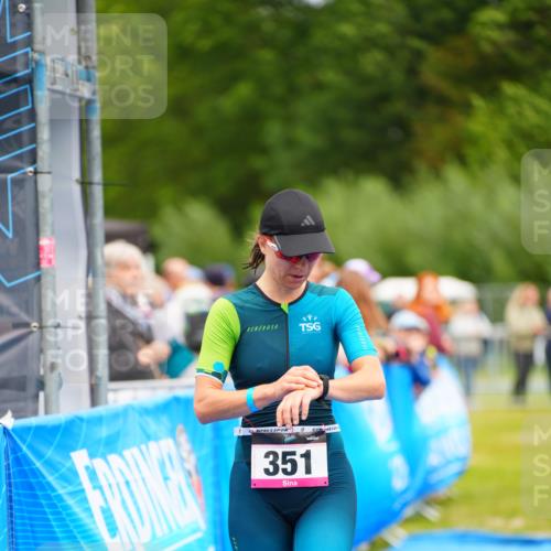 30.08.2026 - Elbe Triathlon Hamburg LAZAROV Photography http://msf.ph/oto/10047384 30.08.2026 10:29:44 Ziel 351 meine-sportfotos.de