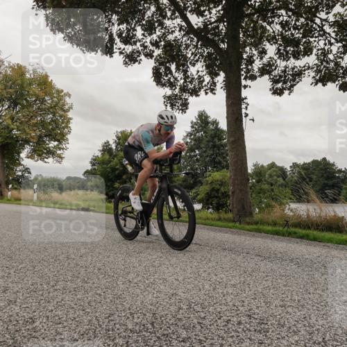 30.08.2026 - Elbe Triathlon Hamburg Michael Burmester http://msf.ph/oto/10047409 30.08.2026 09:35:50 Radfahren 381, 434, 458, 476, 680, 783, 1895 meine-sportfotos.de