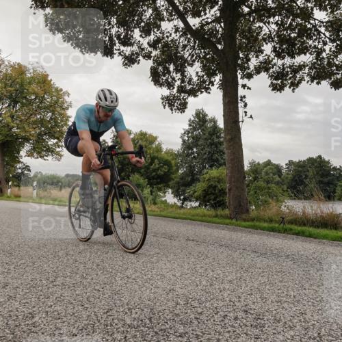 30.08.2026 - Elbe Triathlon Hamburg Michael Burmester http://msf.ph/oto/10047508 30.08.2026 09:36:47 Radfahren 606 meine-sportfotos.de