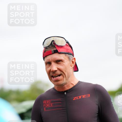 30.08.2026 - Elbe Triathlon Hamburg LAZAROV Photography http://msf.ph/oto/10047599 30.08.2026 10:30:51 Ziel  meine-sportfotos.de