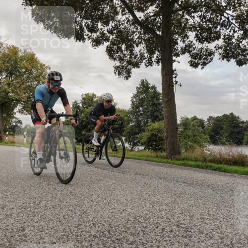 30.08.2026 - Elbe Triathlon Hamburg Michael Burmester http://msf.ph/oto/10047602 30.08.2026 09:37:43 Radfahren 356, 362, 439, 497, 555, 642, 711, 1897 meine-sportfotos.de