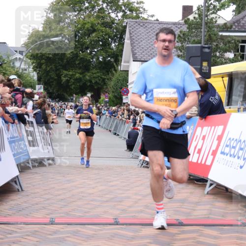 30.08.2026 - Blankeneser Heldenlauf Lena Gebhardt http://msf.ph/oto/10047609 30.08.2026 11:54:06 Ziel 2303, 2585, 2942, 2957 meine-sportfotos.de