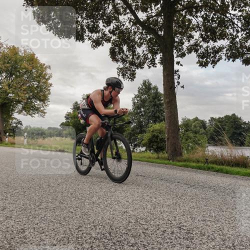 30.08.2026 - Elbe Triathlon Hamburg Michael Burmester http://msf.ph/oto/10047616 30.08.2026 09:37:50 Radfahren 320, 356, 451, 550, 711, 739, 761 meine-sportfotos.de
