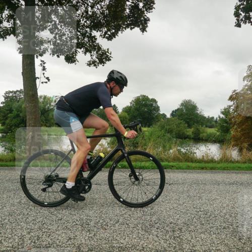 30.08.2026 - Elbe Triathlon Hamburg Michael Burmester http://msf.ph/oto/10047626 30.08.2026 09:29:59 Radfahren 273, 292, 561, 674, 752 meine-sportfotos.de