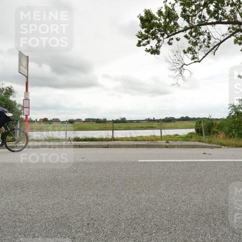 30.08.2026 - Elbe Triathlon Hamburg Michael Burmester http://msf.ph/oto/10047641 30.08.2026 14:59:21 Radfahren  meine-sportfotos.de