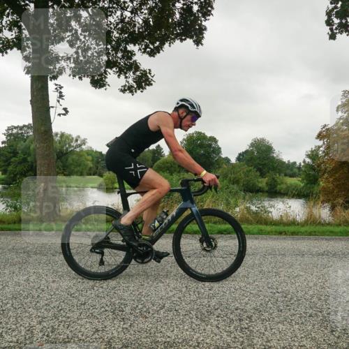 30.08.2026 - Elbe Triathlon Hamburg Michael Burmester http://msf.ph/oto/10047649 30.08.2026 09:30:06 Radfahren 292, 426, 561, 641, 752 meine-sportfotos.de