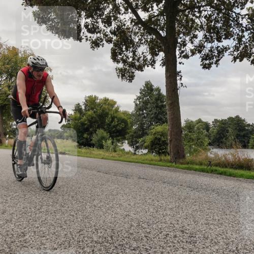 30.08.2026 - Elbe Triathlon Hamburg Michael Burmester http://msf.ph/oto/10047710 30.08.2026 09:38:21 Radfahren 313, 326, 418, 428, 488, 726, 788 meine-sportfotos.de