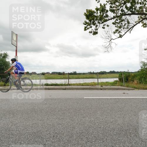 30.08.2026 - Elbe Triathlon Hamburg Michael Burmester http://msf.ph/oto/10047739 30.08.2026 14:59:59 Radfahren 138 meine-sportfotos.de