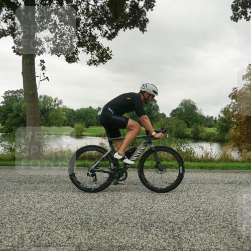 30.08.2026 - Elbe Triathlon Hamburg Michael Burmester http://msf.ph/oto/10047754 30.08.2026 09:30:28 Radfahren 321, 438, 452, 489, 527, 769, 869 meine-sportfotos.de