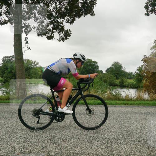 30.08.2026 - Elbe Triathlon Hamburg Michael Burmester http://msf.ph/oto/10047771 30.08.2026 09:30:29 Radfahren 388, 414, 438, 452, 527, 769, 869 meine-sportfotos.de