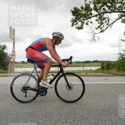 30.08.2026 - Elbe Triathlon Hamburg Michael Burmester http://msf.ph/oto/10047796 30.08.2026 15:00:50 Radfahren  meine-sportfotos.de
