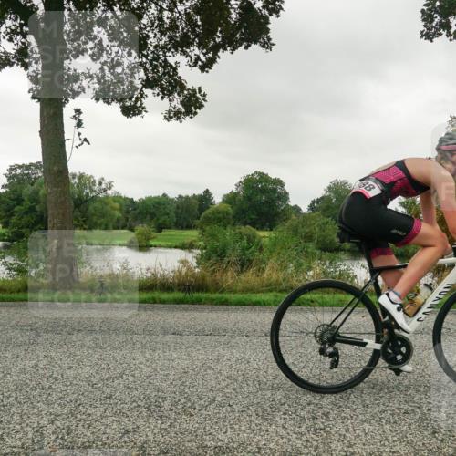 30.08.2026 - Elbe Triathlon Hamburg Michael Burmester http://msf.ph/oto/10047799 30.08.2026 09:30:36 Radfahren 388, 414, 548, 658, 751 meine-sportfotos.de