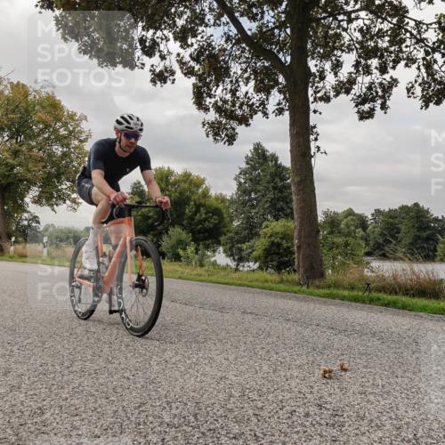 30.08.2026 - Elbe Triathlon Hamburg Michael Burmester http://msf.ph/oto/10047822 30.08.2026 09:39:07 Radfahren 504, 512, 810 meine-sportfotos.de