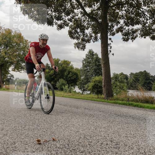 30.08.2026 - Elbe Triathlon Hamburg Michael Burmester http://msf.ph/oto/10047956 30.08.2026 09:39:59 Radfahren 271, 338, 617, 657, 737, 883 meine-sportfotos.de