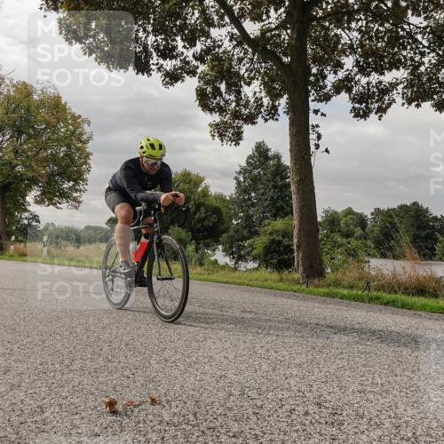 30.08.2026 - Elbe Triathlon Hamburg Michael Burmester http://msf.ph/oto/10047977 30.08.2026 09:40:03 Radfahren 271, 466, 617, 643, 657, 883 meine-sportfotos.de