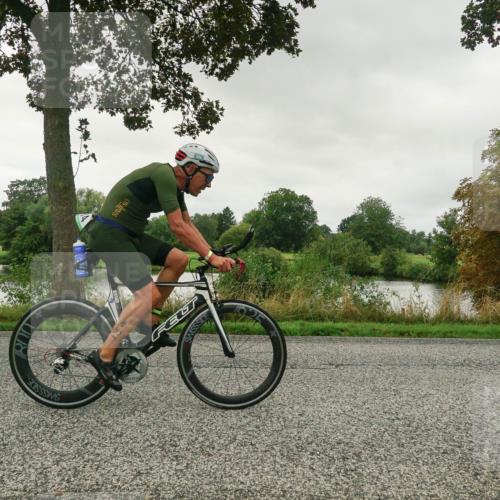30.08.2026 - Elbe Triathlon Hamburg Michael Burmester http://msf.ph/oto/10047998 30.08.2026 09:31:24 Radfahren 196, 244, 343, 346, 379, 637, 774, 782 meine-sportfotos.de