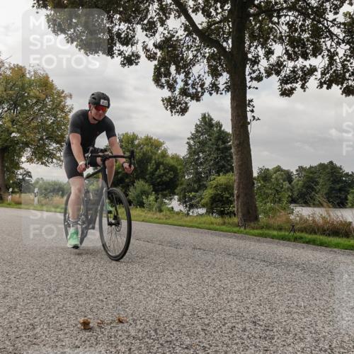 30.08.2026 - Elbe Triathlon Hamburg Michael Burmester http://msf.ph/oto/10048015 30.08.2026 09:40:17 Radfahren 295, 413, 576, 612 meine-sportfotos.de