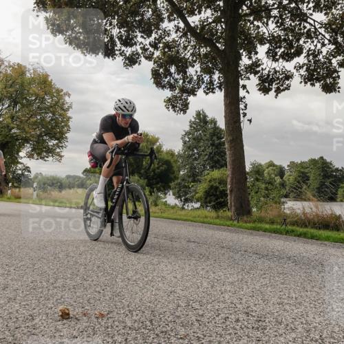 30.08.2026 - Elbe Triathlon Hamburg Michael Burmester http://msf.ph/oto/10048031 30.08.2026 09:40:38 Radfahren 255, 299, 318, 397, 399, 403, 404, 676 meine-sportfotos.de