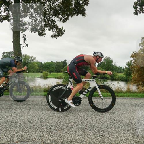 30.08.2026 - Elbe Triathlon Hamburg Michael Burmester http://msf.ph/oto/10048051 30.08.2026 09:31:36 Radfahren 285, 369, 376, 655, 673, 701, 703, 771 meine-sportfotos.de