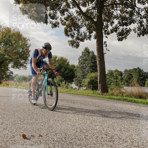 30.08.2026 - Elbe Triathlon Hamburg Michael Burmester http://msf.ph/oto/10048063 30.08.2026 09:40:47 Radfahren 288, 318, 421, 853 meine-sportfotos.de