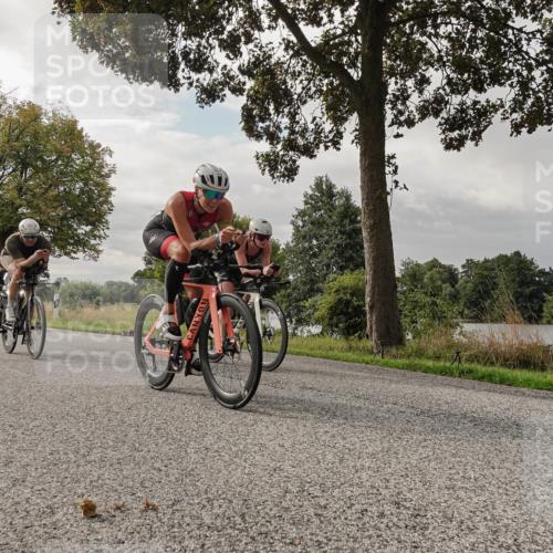 30.08.2026 - Elbe Triathlon Hamburg Michael Burmester http://msf.ph/oto/10048096 30.08.2026 09:41:05 Radfahren 251, 294, 341, 347, 382, 563, 581, 595, 756, 802, 1896 meine-sportfotos.de