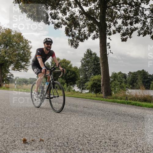 30.08.2026 - Elbe Triathlon Hamburg Michael Burmester http://msf.ph/oto/10048106 30.08.2026 09:41:08 Radfahren 294, 563, 595, 756, 768, 802, 1896 meine-sportfotos.de