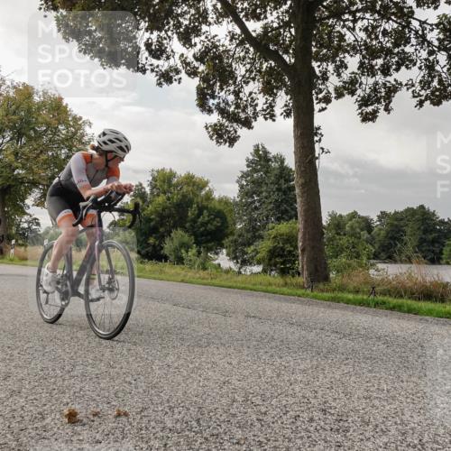 30.08.2026 - Elbe Triathlon Hamburg Michael Burmester http://msf.ph/oto/10048116 30.08.2026 09:41:11 Radfahren 359, 540, 563, 595, 756, 768, 802, 1896 meine-sportfotos.de