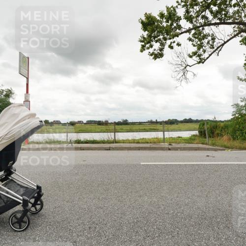 30.08.2026 - Elbe Triathlon Hamburg Michael Burmester http://msf.ph/oto/10048136 30.08.2026 15:06:15 Radfahren  meine-sportfotos.de