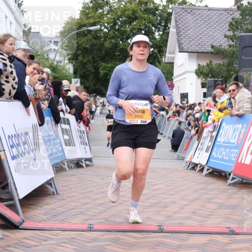 30.08.2026 - Blankeneser Heldenlauf Lena Gebhardt http://msf.ph/oto/10048146 30.08.2026 11:54:52 Ziel 2701, 2825 meine-sportfotos.de