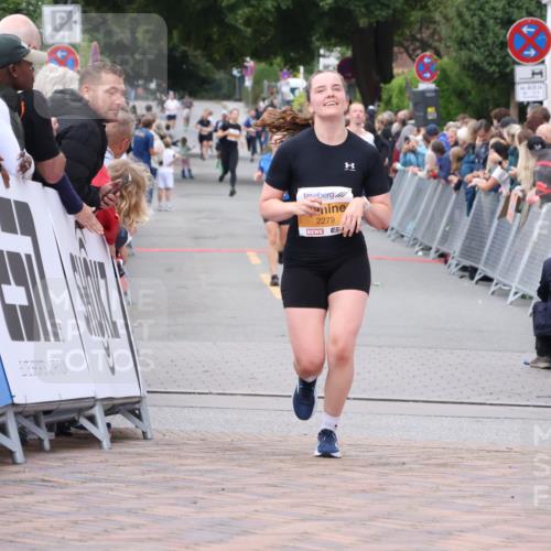 30.08.2026 - Blankeneser Heldenlauf Lena Gebhardt http://msf.ph/oto/10048195 30.08.2026 11:54:58 Ziel 2279, 2825 meine-sportfotos.de