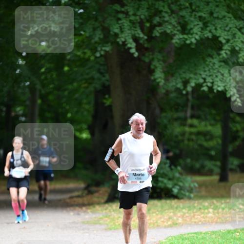 30.08.2026 - Blankeneser Heldenlauf Dr. Thomas Lammeyer http://msf.ph/oto/10048205 30.08.2026 11:27:16 Laufen 4255, 57 meine-sportfotos.de