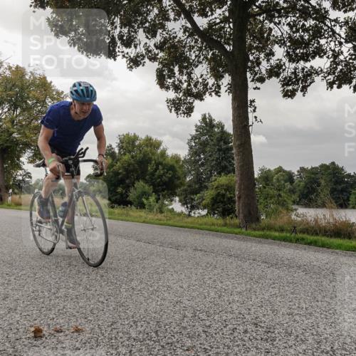 30.08.2026 - Elbe Triathlon Hamburg Michael Burmester http://msf.ph/oto/10048210 30.08.2026 09:41:53 Radfahren 446, 491 meine-sportfotos.de