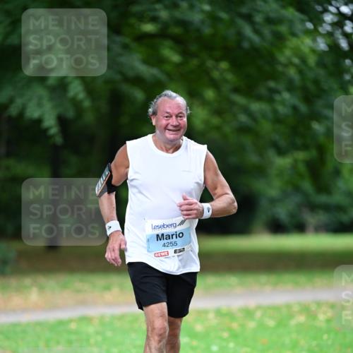 30.08.2026 - Blankeneser Heldenlauf Dr. Thomas Lammeyer http://msf.ph/oto/10048221 30.08.2026 11:27:20 Laufen 4255, 571 meine-sportfotos.de