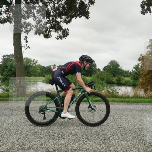 30.08.2026 - Elbe Triathlon Hamburg Michael Burmester http://msf.ph/oto/10048240 30.08.2026 09:32:16 Radfahren 305, 309, 358, 514, 841 meine-sportfotos.de