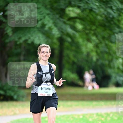 30.08.2026 - Blankeneser Heldenlauf Dr. Thomas Lammeyer http://msf.ph/oto/10048260 30.08.2026 11:27:25 Laufen 4207, 57 meine-sportfotos.de