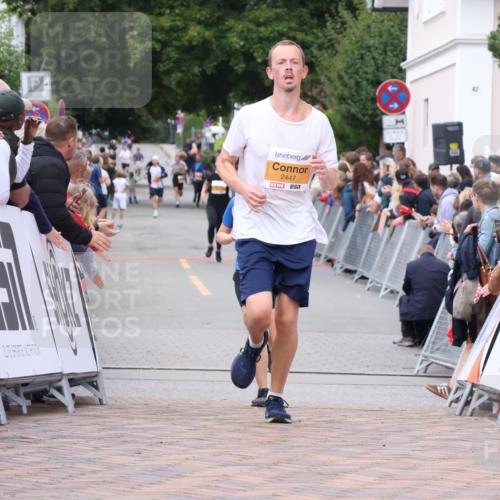 30.08.2026 - Blankeneser Heldenlauf Lena Gebhardt http://msf.ph/oto/10048263 30.08.2026 11:55:05 Ziel 2279, 2447 meine-sportfotos.de