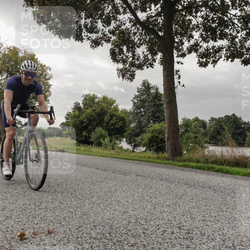 30.08.2026 - Elbe Triathlon Hamburg Michael Burmester http://msf.ph/oto/10048292 30.08.2026 09:42:21 Radfahren 357, 417, 503, 506, 607, 631, 665, 689, 697, 698 meine-sportfotos.de