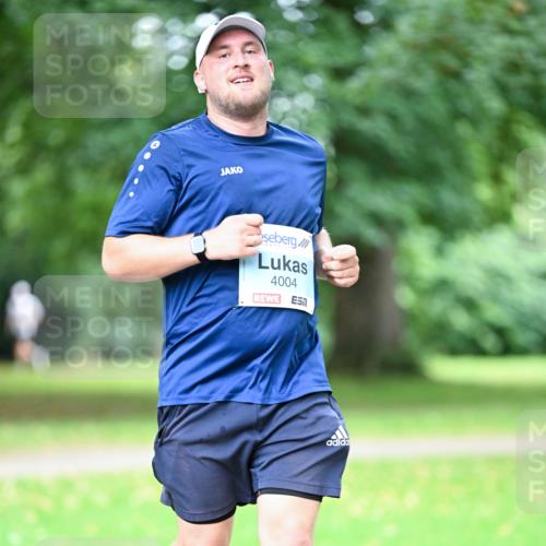 30.08.2026 - Blankeneser Heldenlauf Dr. Thomas Lammeyer http://msf.ph/oto/10048312 30.08.2026 11:27:33 Laufen 4004 meine-sportfotos.de