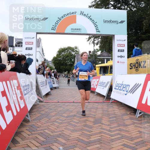 30.08.2026 - Blankeneser Heldenlauf Lena Gebhardt http://msf.ph/oto/10048345 30.08.2026 11:55:11 Ziel 2447, 2686 meine-sportfotos.de