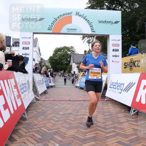 30.08.2026 - Blankeneser Heldenlauf Lena Gebhardt http://msf.ph/oto/10048361 30.08.2026 11:55:11 Ziel 2447, 2686 meine-sportfotos.de