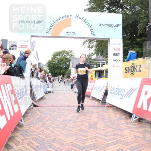 30.08.2026 - Blankeneser Heldenlauf Lena Gebhardt http://msf.ph/oto/10048413 30.08.2026 11:55:17 Ziel 2686, 2887 meine-sportfotos.de