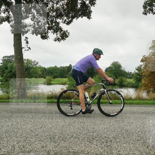 30.08.2026 - Elbe Triathlon Hamburg Michael Burmester http://msf.ph/oto/10048493 30.08.2026 09:33:35 Radfahren 279, 490, 498, 502, 687, 691, 718, 735 meine-sportfotos.de