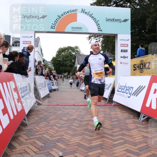30.08.2026 - Blankeneser Heldenlauf Lena Gebhardt http://msf.ph/oto/10048526 30.08.2026 11:55:25 Ziel 2649, 2864, 2887 meine-sportfotos.de