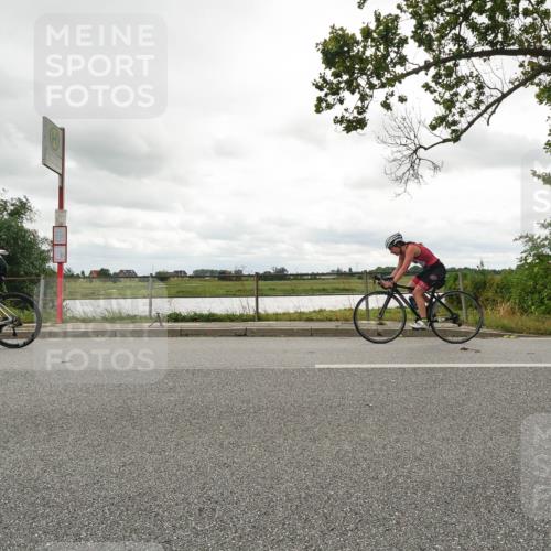 30.08.2026 - Elbe Triathlon Hamburg Michael Burmester http://msf.ph/oto/10048532 30.08.2026 15:20:14 Radfahren  meine-sportfotos.de