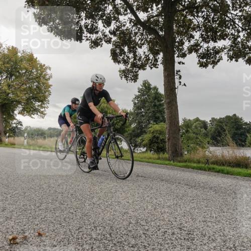 30.08.2026 - Elbe Triathlon Hamburg Michael Burmester http://msf.ph/oto/10048535 30.08.2026 09:44:06 Radfahren 335, 380, 433, 638, 771, 879, 950 meine-sportfotos.de