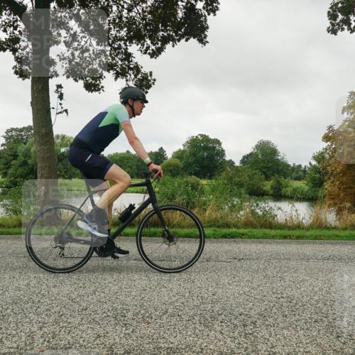 30.08.2026 - Elbe Triathlon Hamburg Michael Burmester http://msf.ph/oto/10048570 30.08.2026 09:33:55 Radfahren 431, 449, 542, 709 meine-sportfotos.de